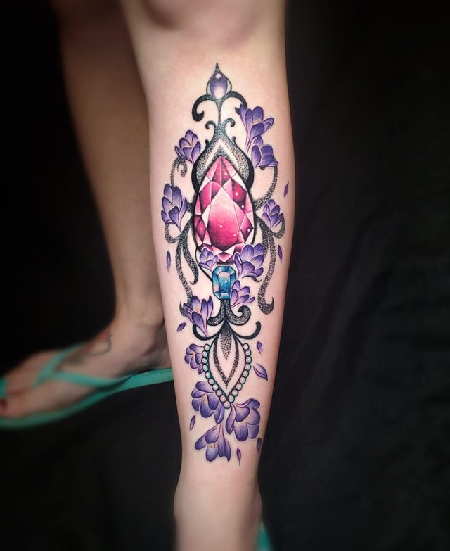 40 Dazzling Gemstone Tattoos Youll Love  The XO Factor