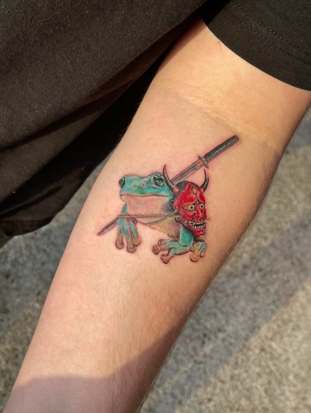 Chloé on Instagram Adventure frog    pokedbychloe tattoo tattoos  tattooideas tattooidea colortattoo colortattoos frogtattoo  neotraditional